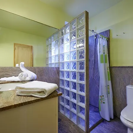 Finca Tropical Resort 3*