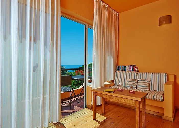 Finca Tropical Resort